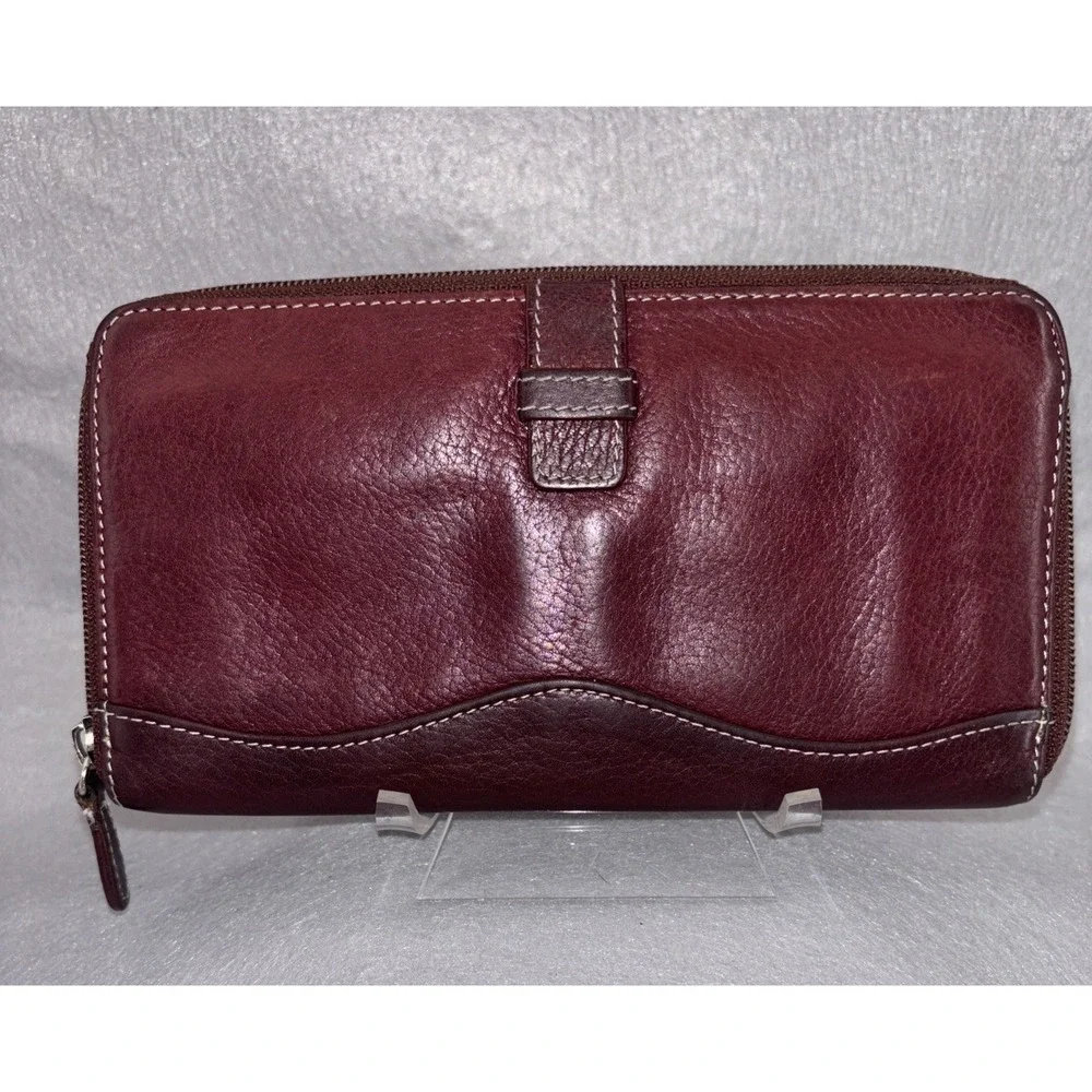 TIGNANELLO Two Tone Burgundy Leather Zip Around Wallet  Card Slots Key Ring EUC